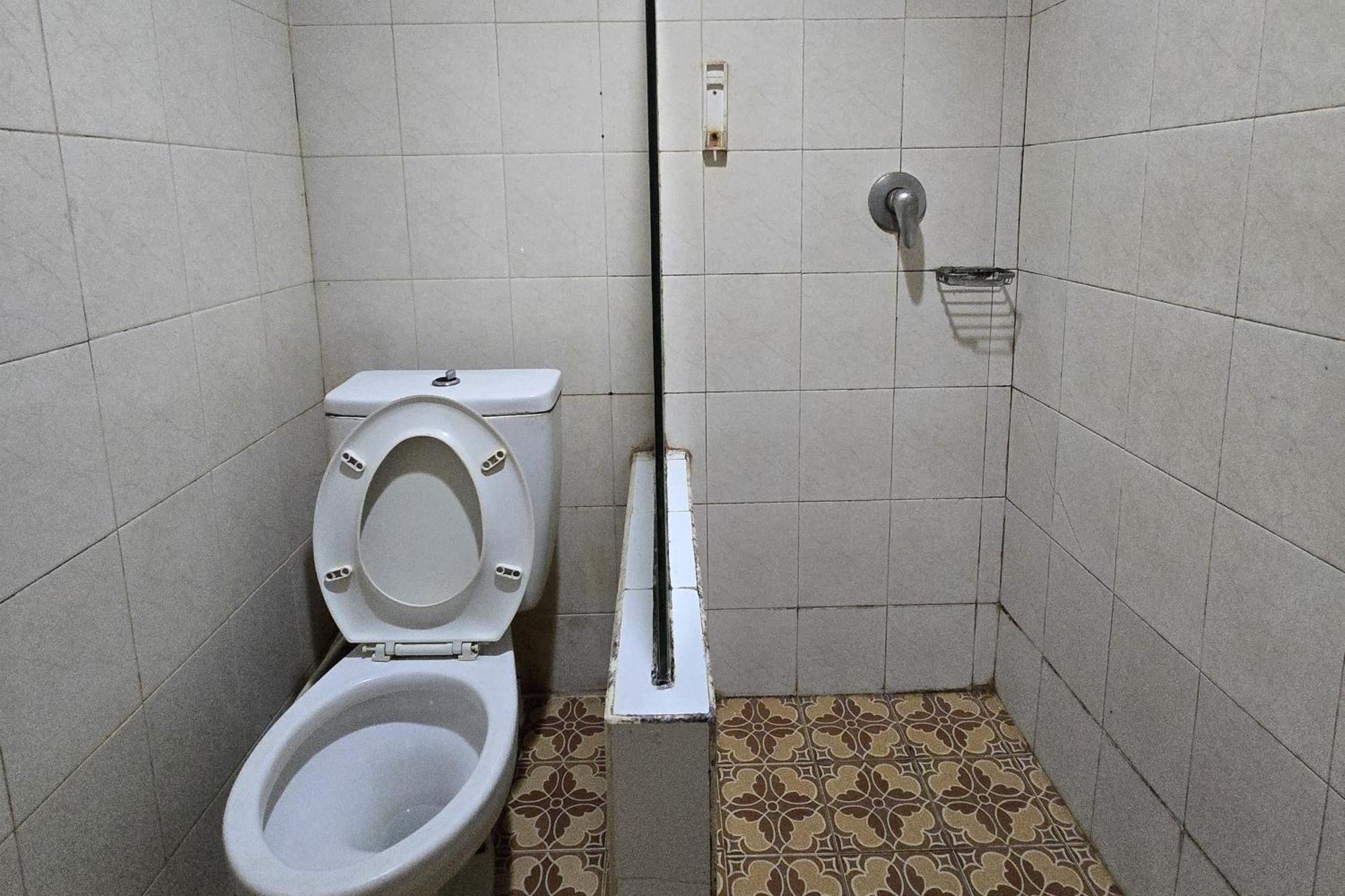 Hotel Maxim Kwitang Jakarta Zimmer foto